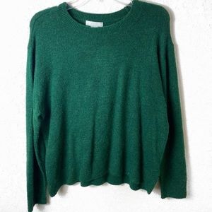 Green | long sleeve |